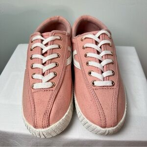 Tretorn Pink Canvas Sneakers | Women's Size 6.5